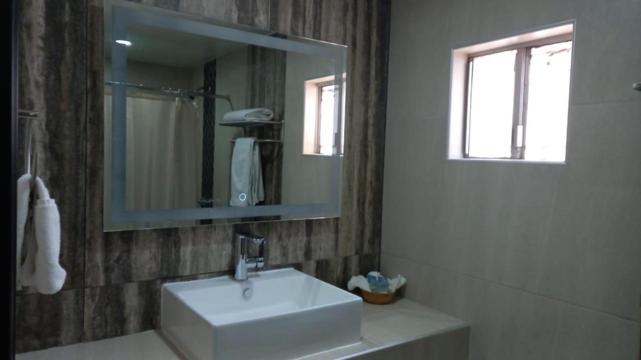 Hotel Siesta Real 멕시칼리 외부 사진